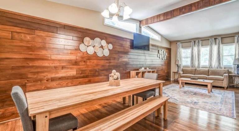 Big vacation home | Dogs allowed — photo 2