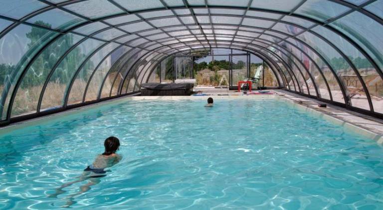 Vacation home with pool, hot tub & BBQ | Dogs allowed — photo 4