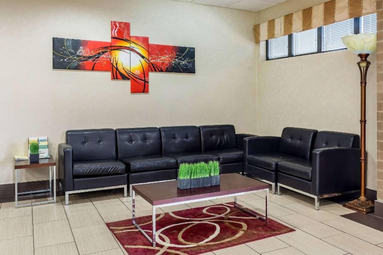 Quality Inn Tupelo Central — photo 4