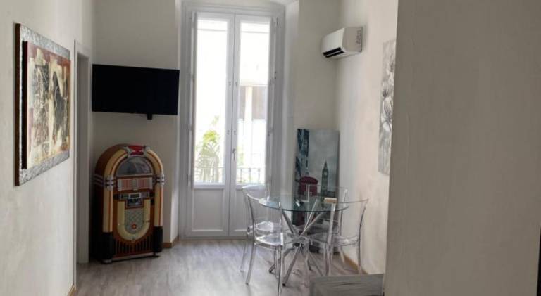 Apartment with 1 room for 4 persons — photo 3