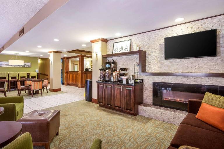 Comfort Inn Newport News - Hampton I-64 — photo 4