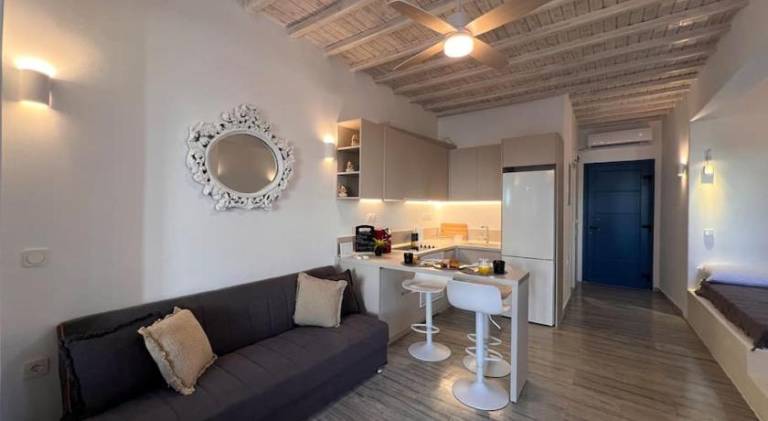 Holiday apartment with terrace in Mykonos