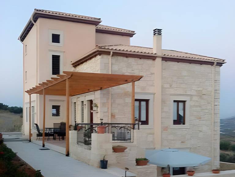 Kritamos Villa & Apartments in Heraklion