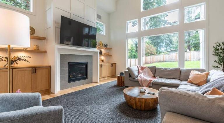 Wonderful vacation home | Perfect for remote work | Dogs allowed in Bellevue, WA