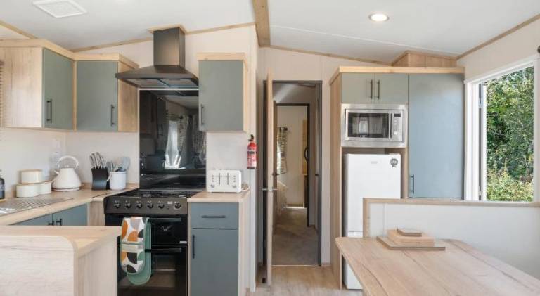 Chalet with 2 rooms for 4 persons in Ilfracombe