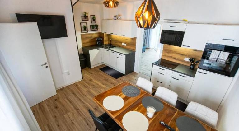 Holiday apartment with 2 rooms for 6 persons — photo 5