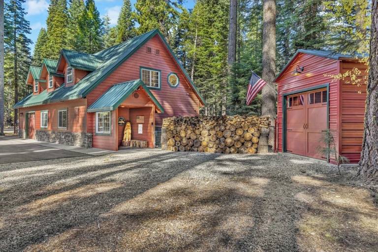 Cabin Lake Almanor