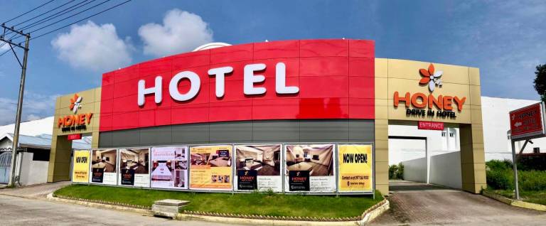 Honey Hotel in Angeles City