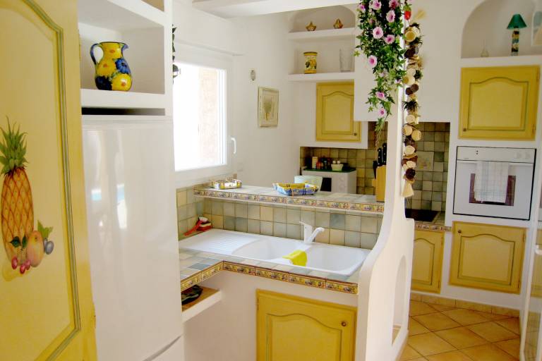 Fully equipped ample villa with terrace, garden & barbecue | Nature view | Pets allowed — photo 4