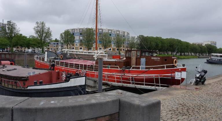 Boat Hotel SIX Rotterdam — photo 3