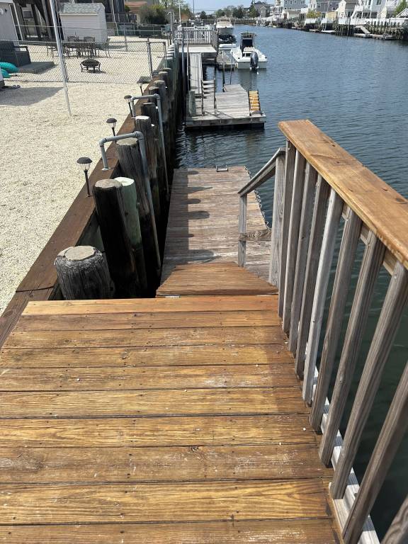 House Tuckerton