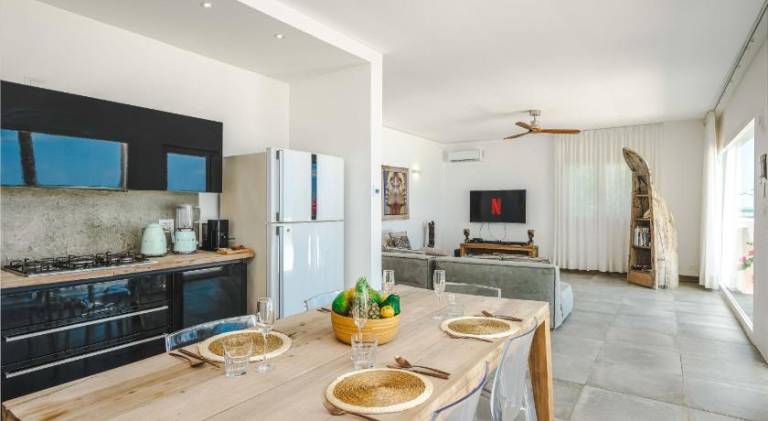 Private Beachfront Suite Apartment " Moja " — photo 5