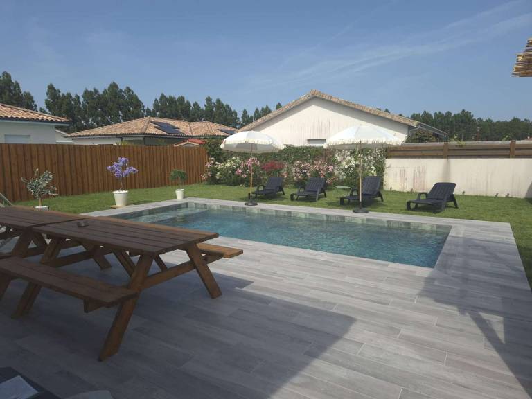 Ferienhaus in Parentis-en-Born f&uuml;r max. 8 Personen am Atlantik