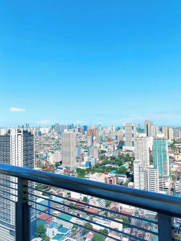 Condo  Manila