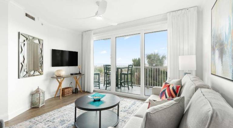 Beach House 413 — photo 2