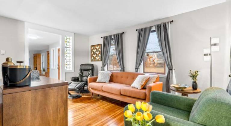 212 m&sup2; Ferienhaus