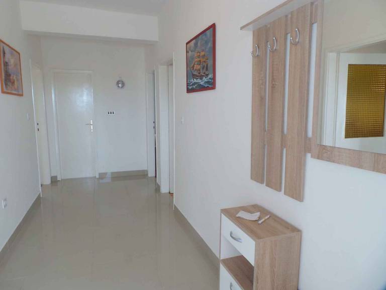 Fully equipped rental apartment with terrace, garden & barbeque | Pets are welcome — photo 5