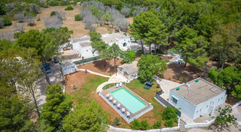 Villa with pool, yard & grill | Pets allowed in Ugento