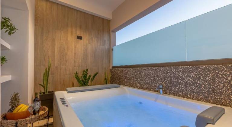 Holiday apartment with jacuzzi in Kos