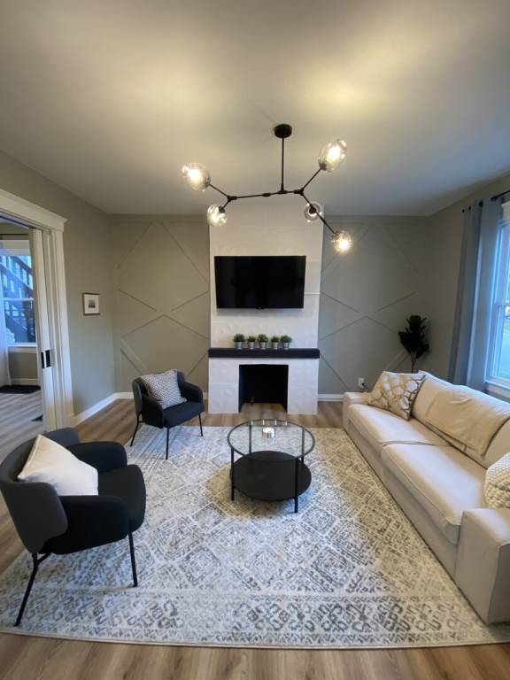 Family-friendly apartment with terrace & yard | Pets are welcome in Cincinnati, OH