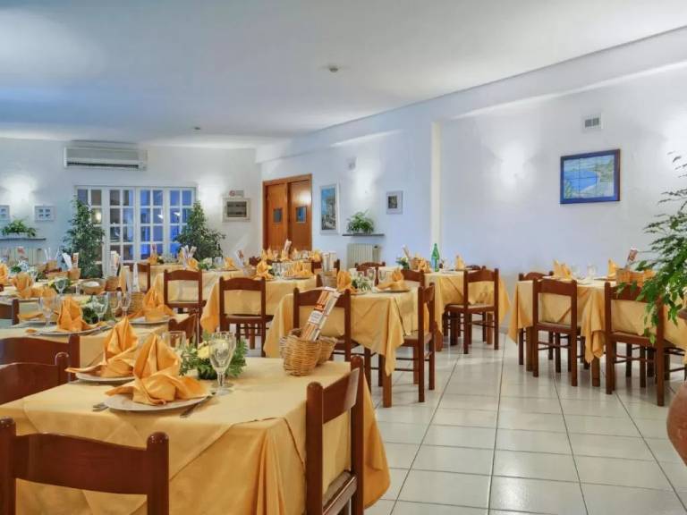 Hotel La Luna — photo 4