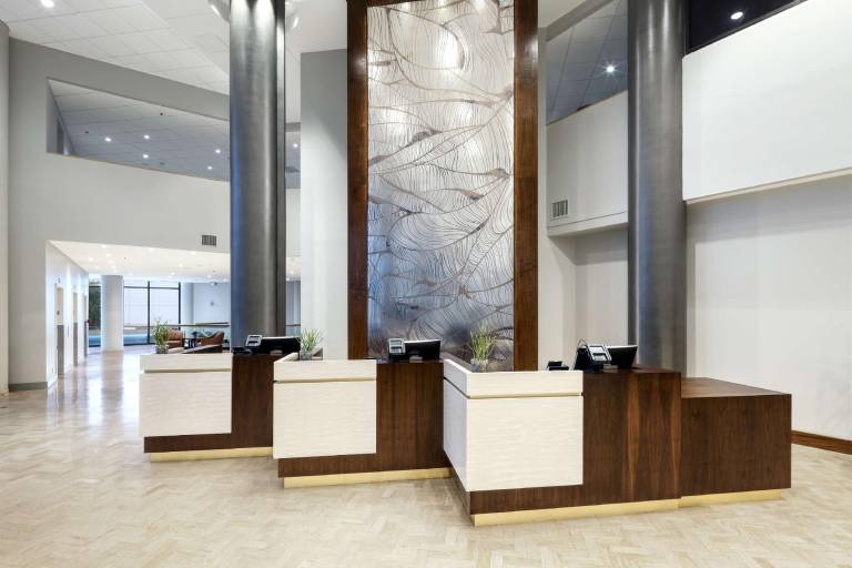 DoubleTree by Hilton Hotel Dallas Near the Galleria — photo 4
