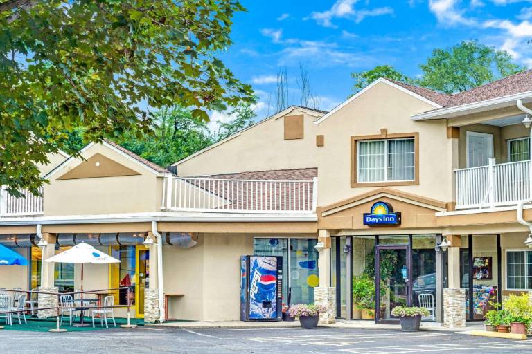 Days Inn by Wyndham Ridgefield in Fairfield, CT