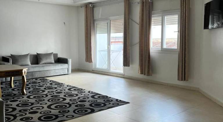 Big rental apartment | Beach nearby | Pets allowed — photo 2