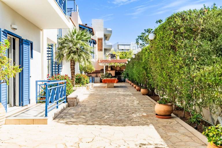 Vacation home with terrace, garden & barbecue | Suitable for remote work | Pets are welcome — photo 5