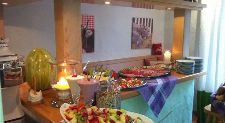 Wonderful holiday apartment with barbeque, yard & terrace | Pet-friendly — photo 5