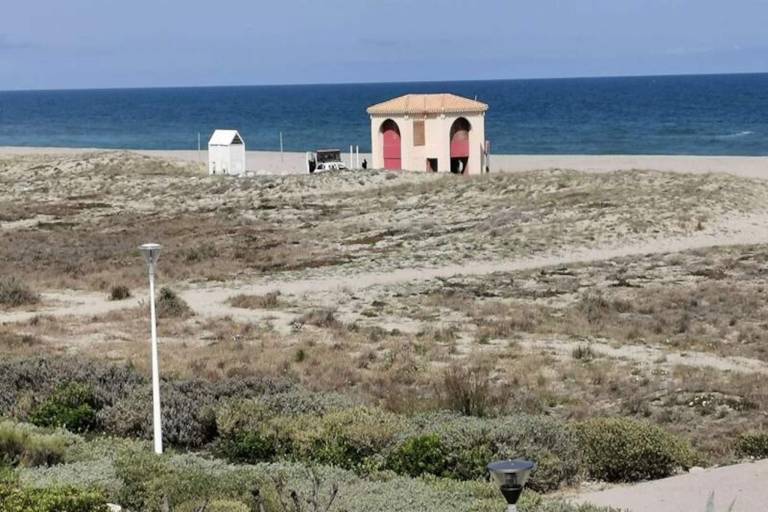 Rental apartment with patio in Leucate