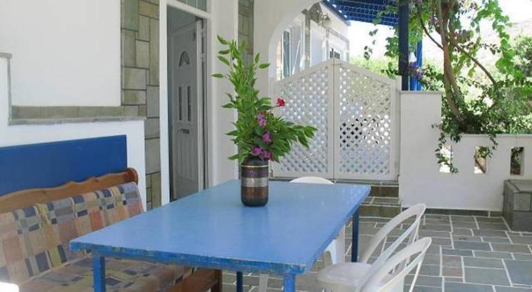 Rental apartment with BBQ, terrace & garden — photo 5