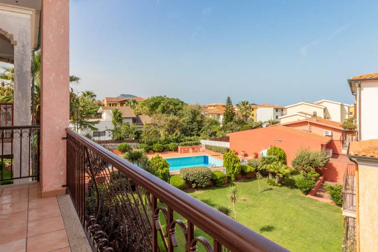 Wonderful apartment with terrace | Garden view | Dogs allowed — photo 4