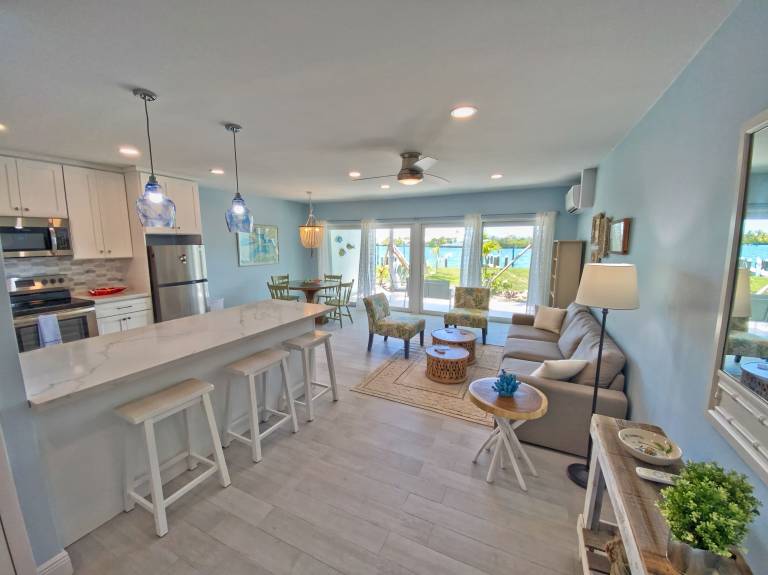 Condo Treasure Cay
