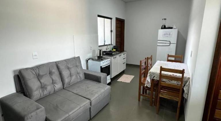 Casa garagem caminhonete exceto Dodge Ram, 2 quartos, espaco para 6 pessoas — photo 2