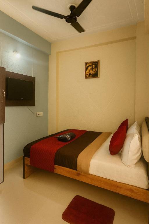 Beautiful vacation home with patio | Dogs allowed in Ranchi