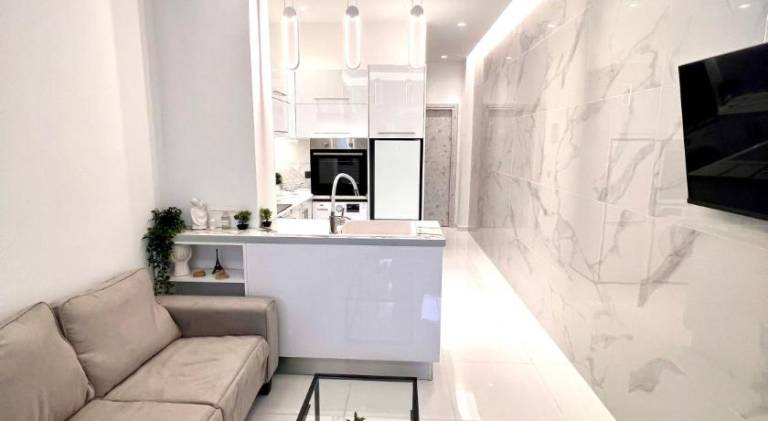 Rental apartment with terrace — photo 2