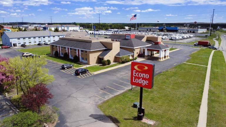 Econo Lodge Wausau - Rothschild in Rothschild, WI
