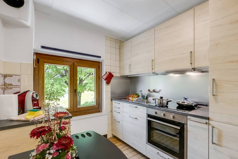 Child-friendly chalet with yard & grill | Mountain view | Pets allowed — photo 5