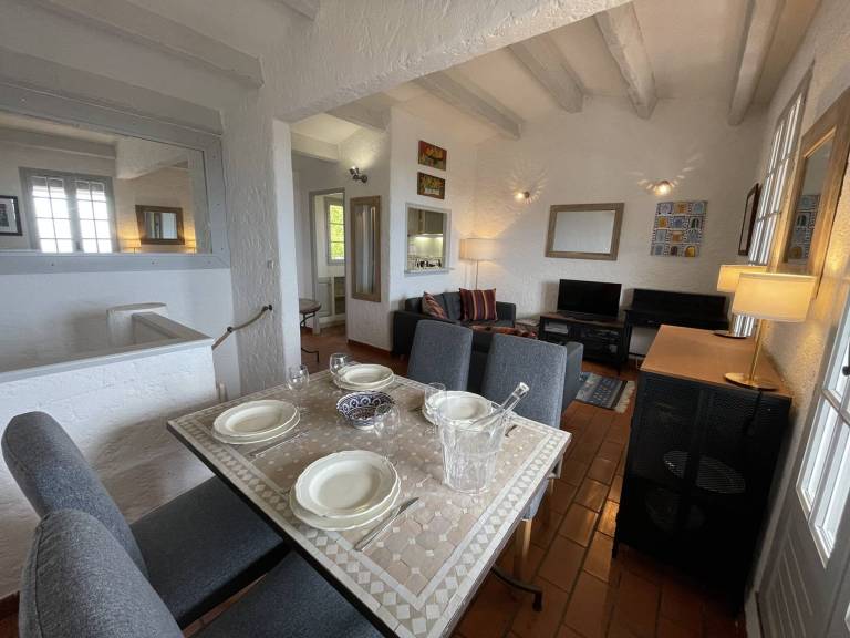 Fully equipped wonderful vacation home with pool & yard | Pet-friendly — photo 3