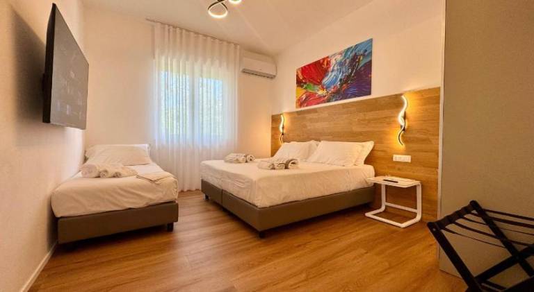 Rental apartment with 2 rooms for 6 persons in Pescara