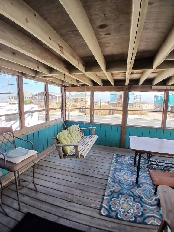 Cabin Kitty Hawk