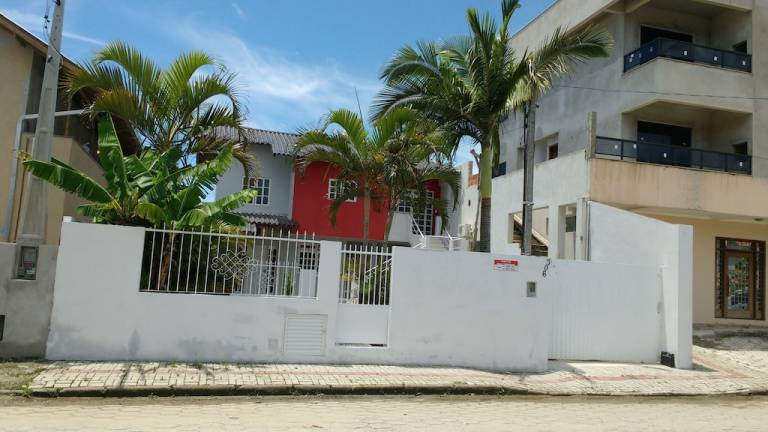Casa  Bombinhas