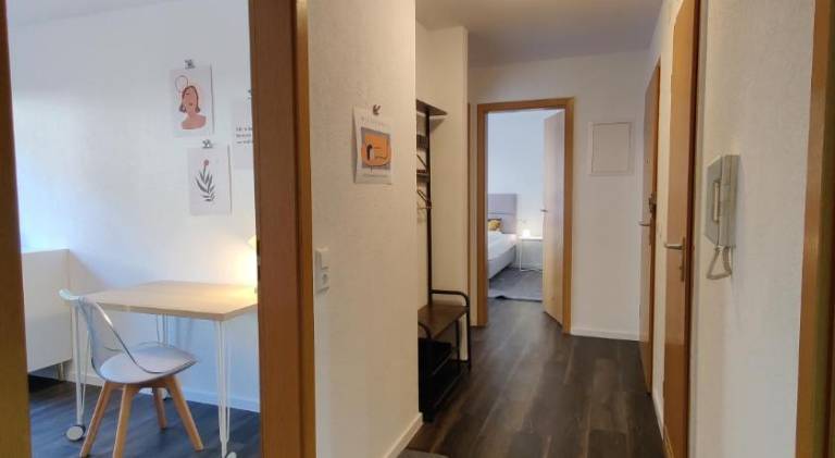85qm, 4 bedroom, parking, King-Bed, Wifi, Netflix — photo 2