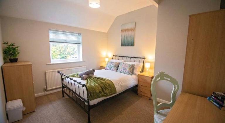 Vacation home with 1 room for 8 persons in Winchester