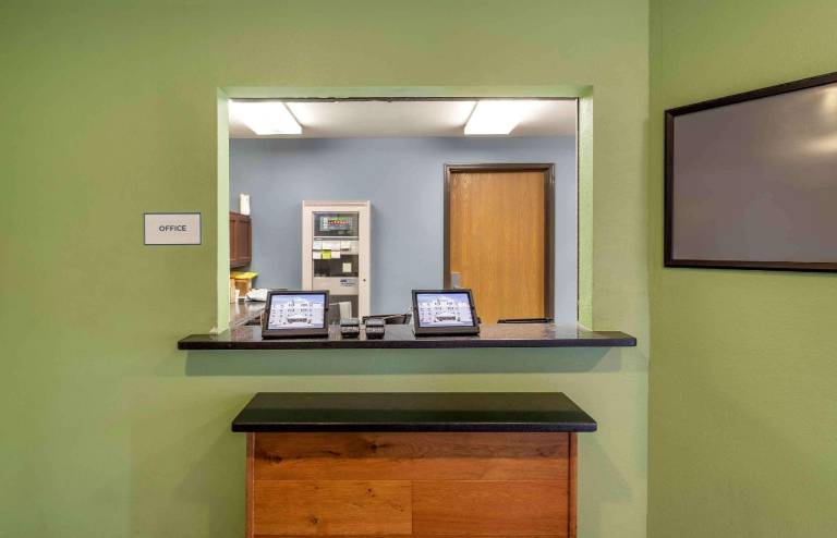 Extended Stay America Select Suites - Beaumont — photo 4
