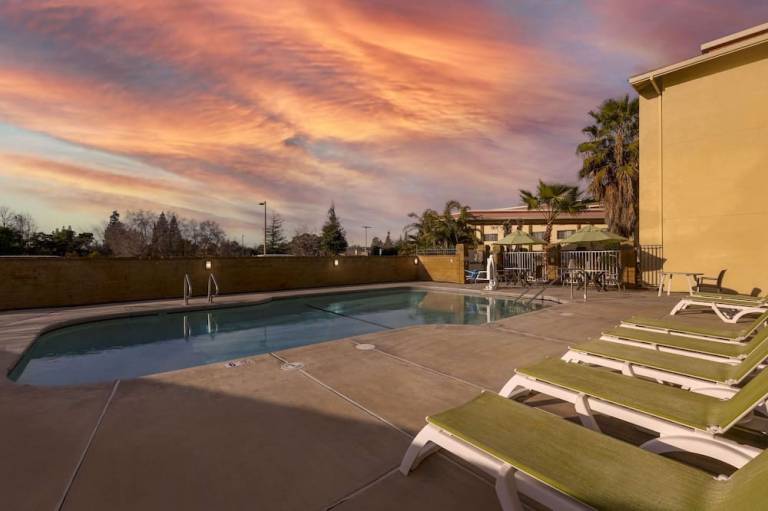 Comfort Inn & Suites Rocklin Roseville