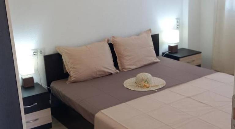Rental apartment with pool — photo 2