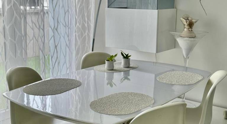 Wonderful holiday apartment | Next to Avignon | Dogs allowed in Avignon