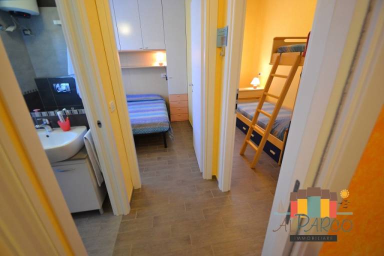 Holiday apartment with 2 rooms for 4 persons — photo 4